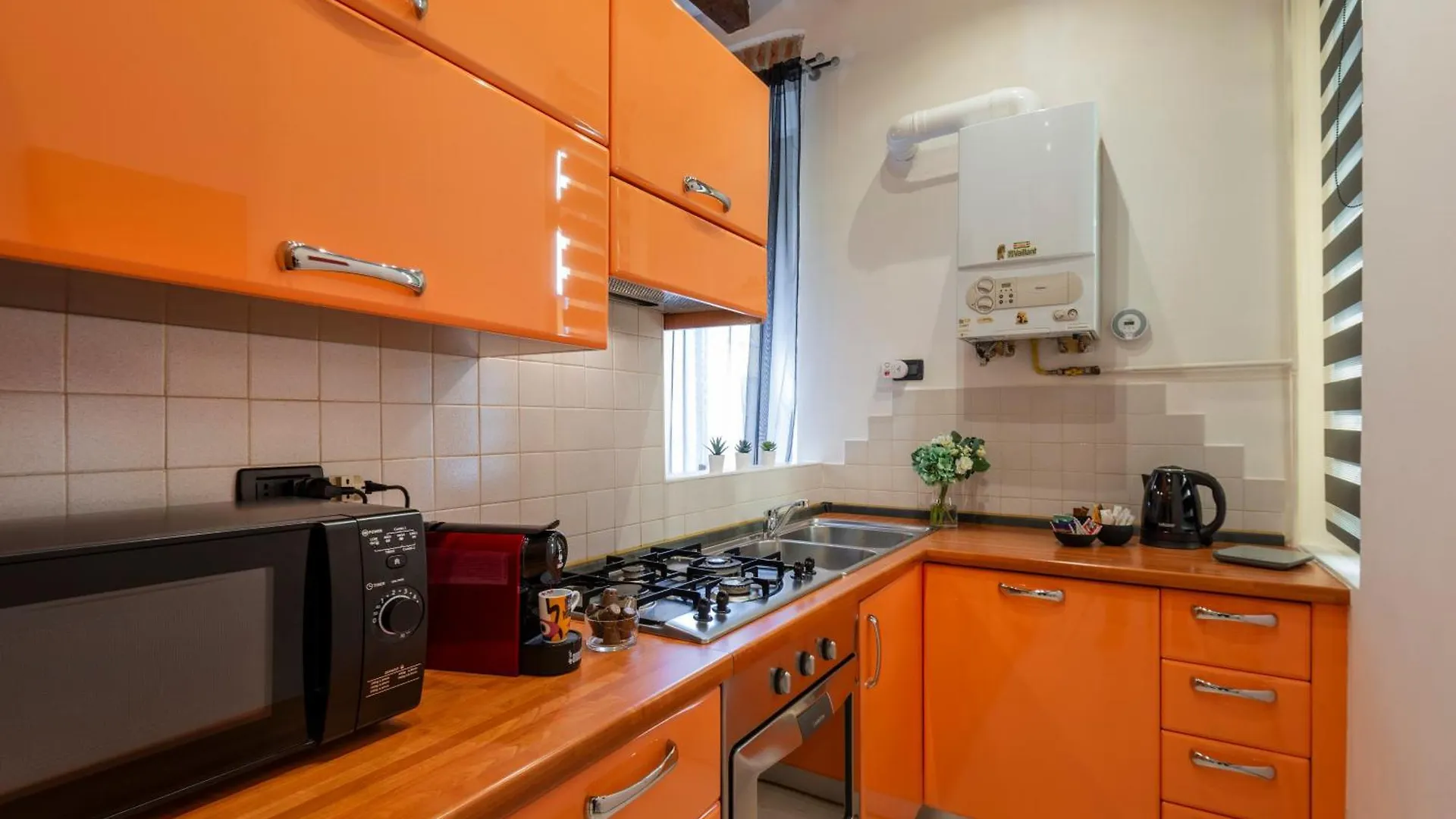 Lecco, 20 - In The Heart Of The Rainbow District Apartman Milánó 0*,  Olaszország