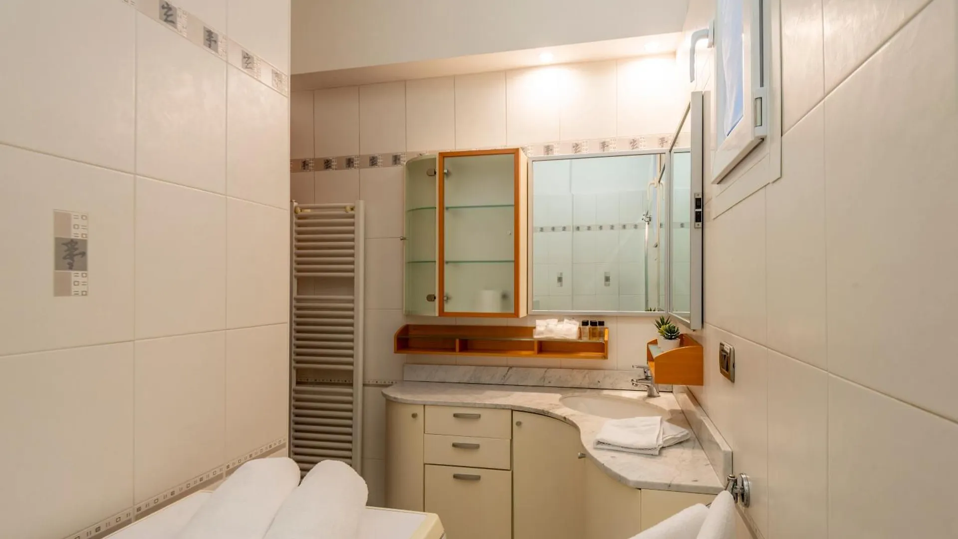 Lecco, 20 - In The Heart Of The Rainbow District Apartman Milánó Olaszország