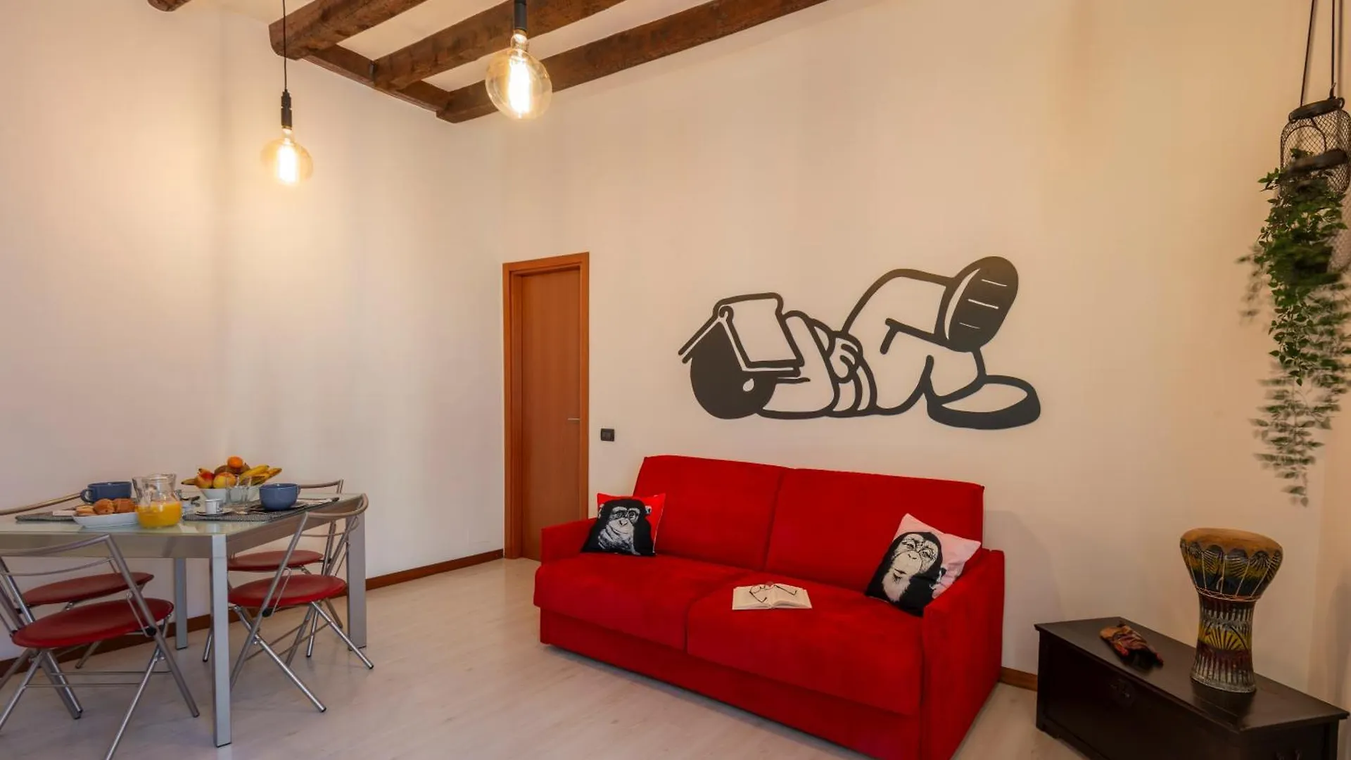 Lecco, 20 - In The Heart Of The Rainbow District Apartman Milánó